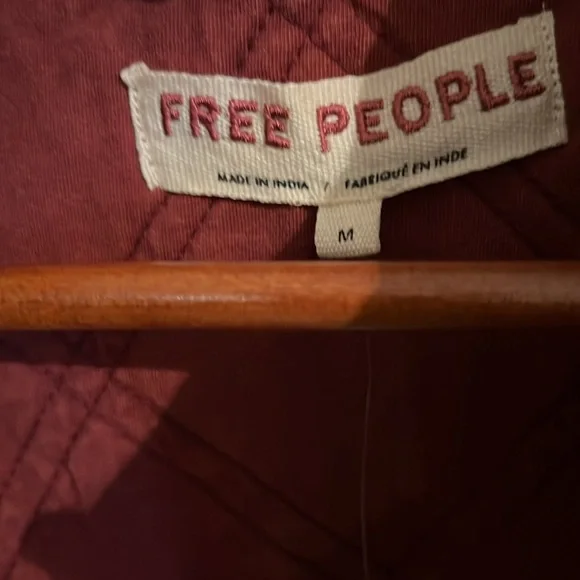 Free People Juno Quilted Jacket in Port color Sz Medium NEW - Picture 13 of 15